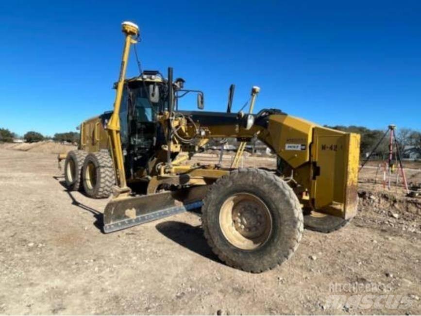CAT 140M2 Grederji