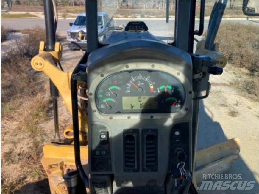 CAT 140M2 Grederji