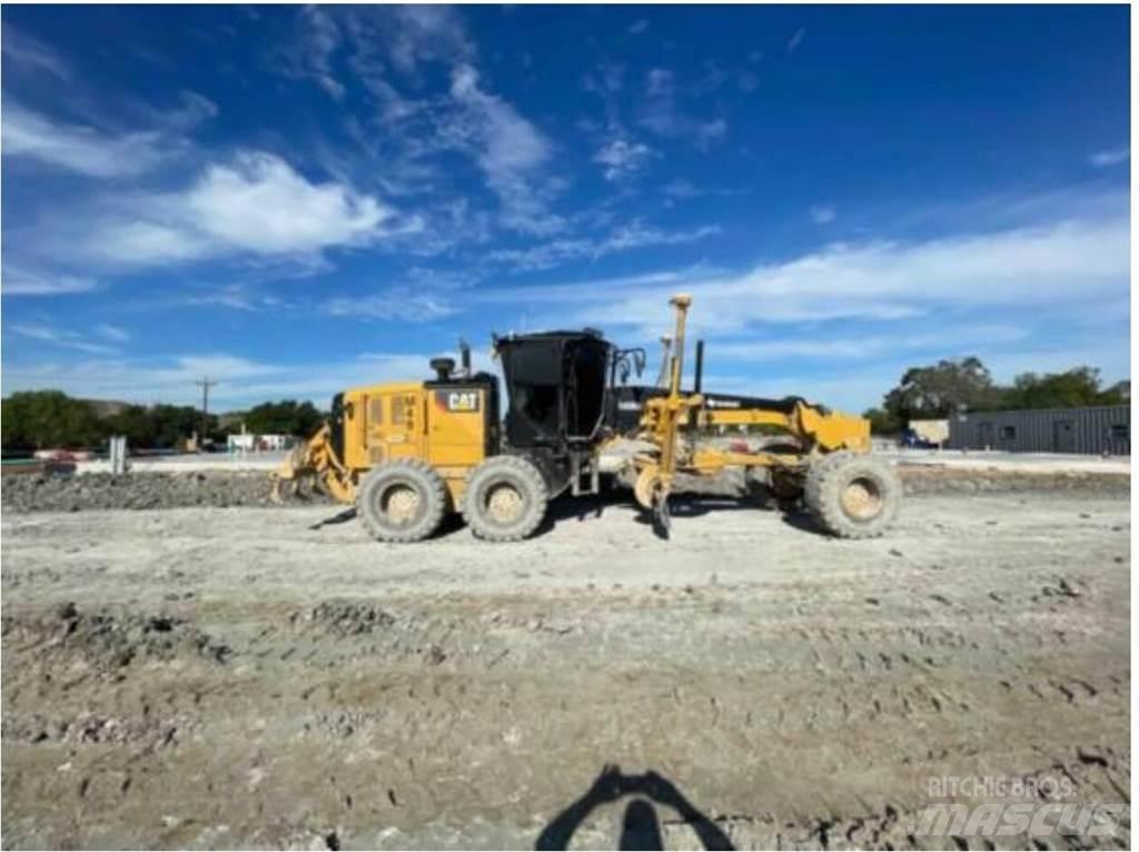 CAT 140M3 Grederji