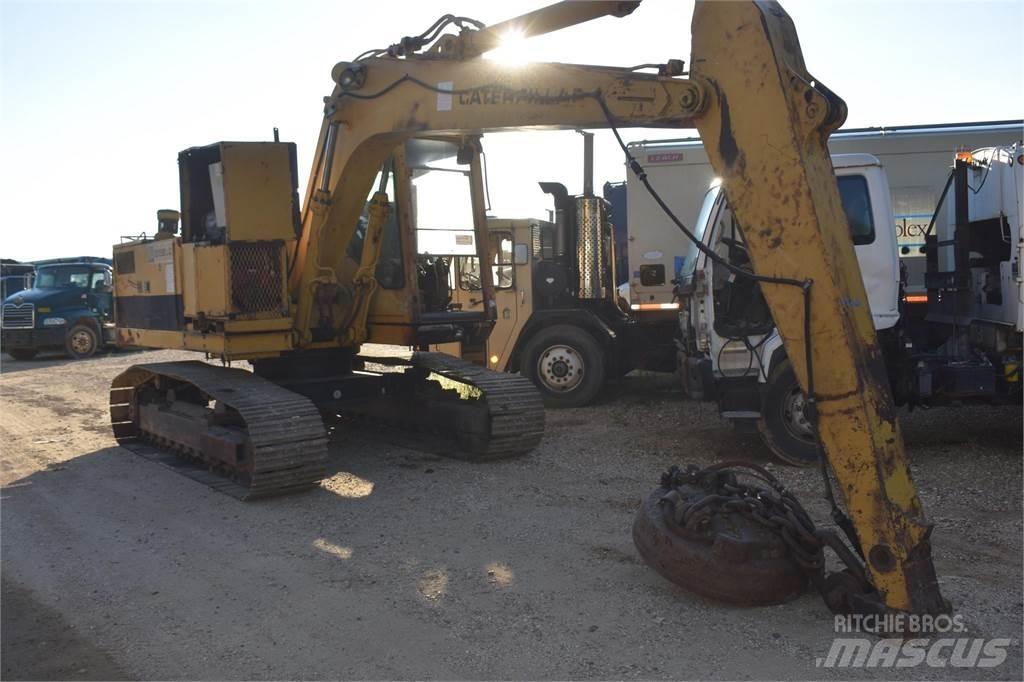 CAT 215B LC Bagri goseničarji