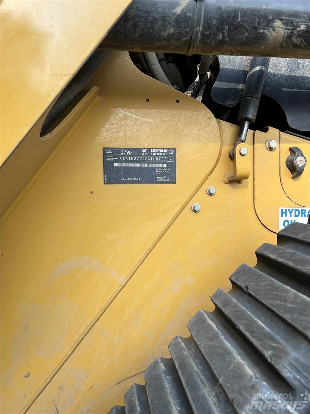 CAT 279D Skid steer mini nakladalci