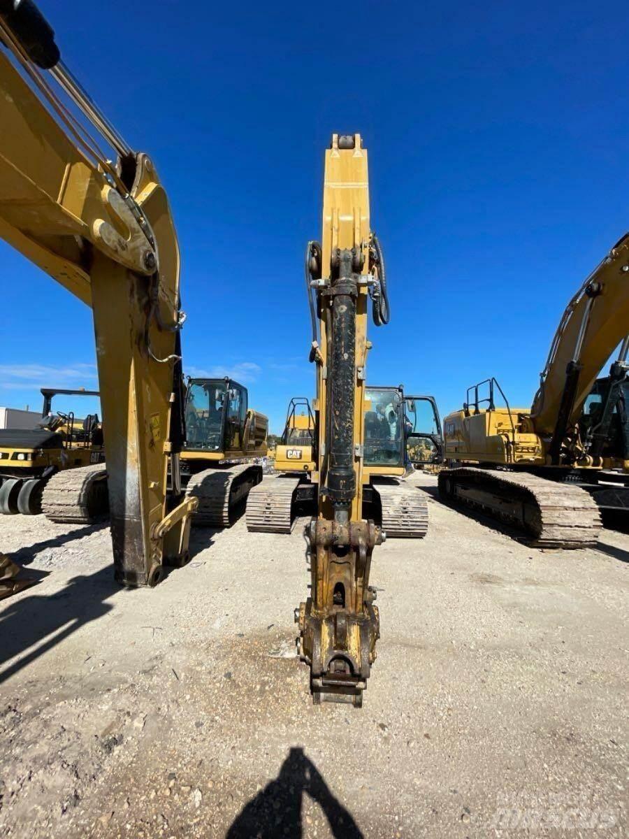CAT 320 Bagri goseničarji