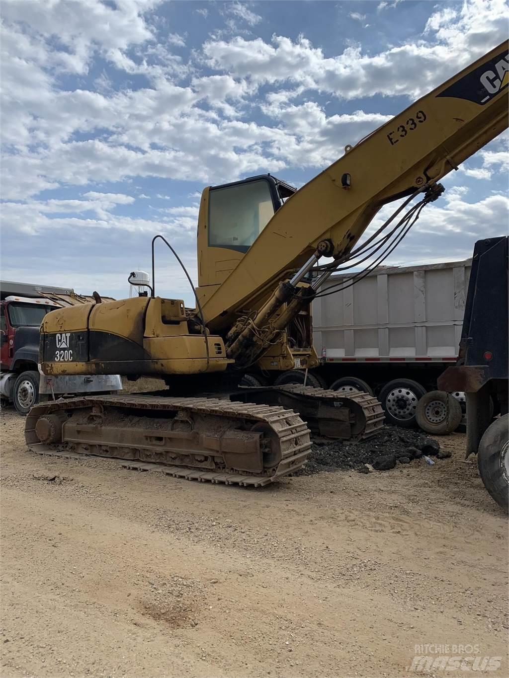 CAT 320C Bagri goseničarji