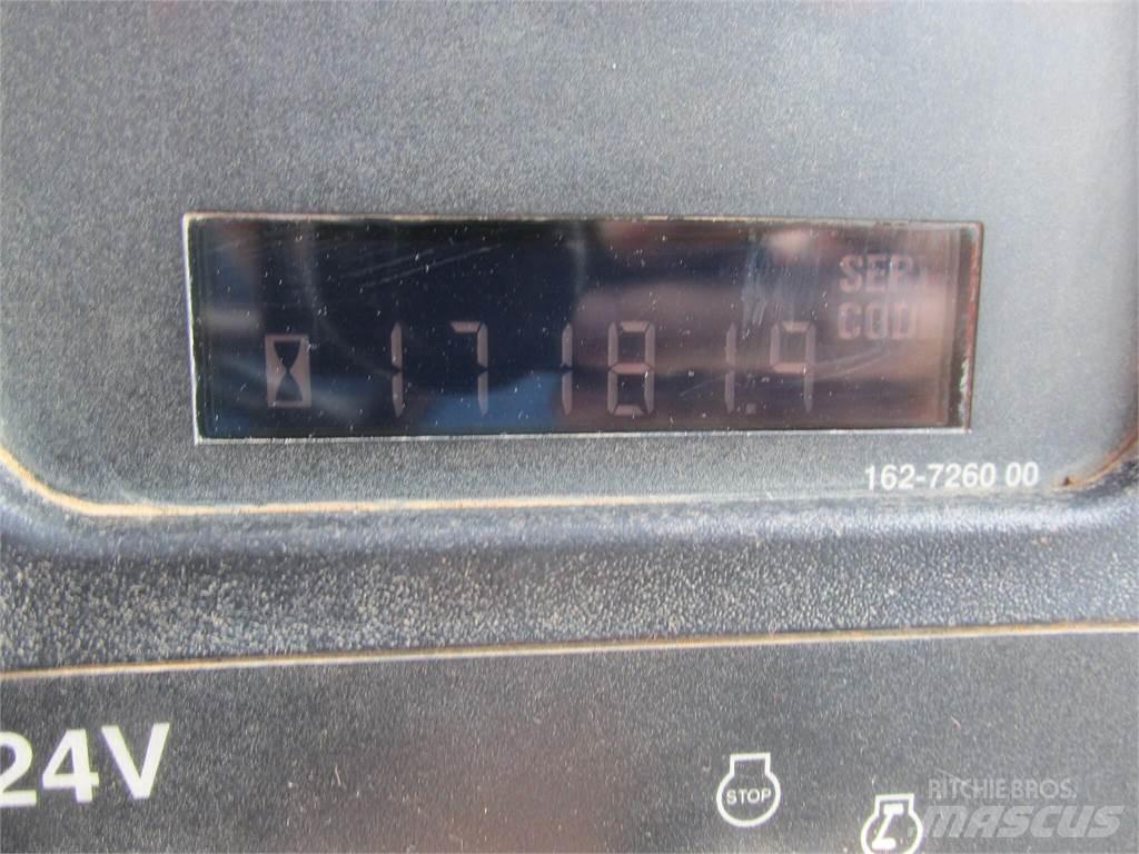 CAT 725 Zglobni demperji
