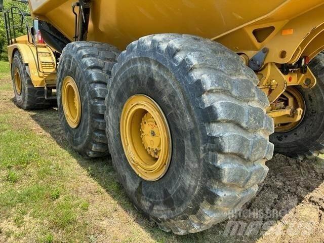 CAT 745 Zglobni demperji