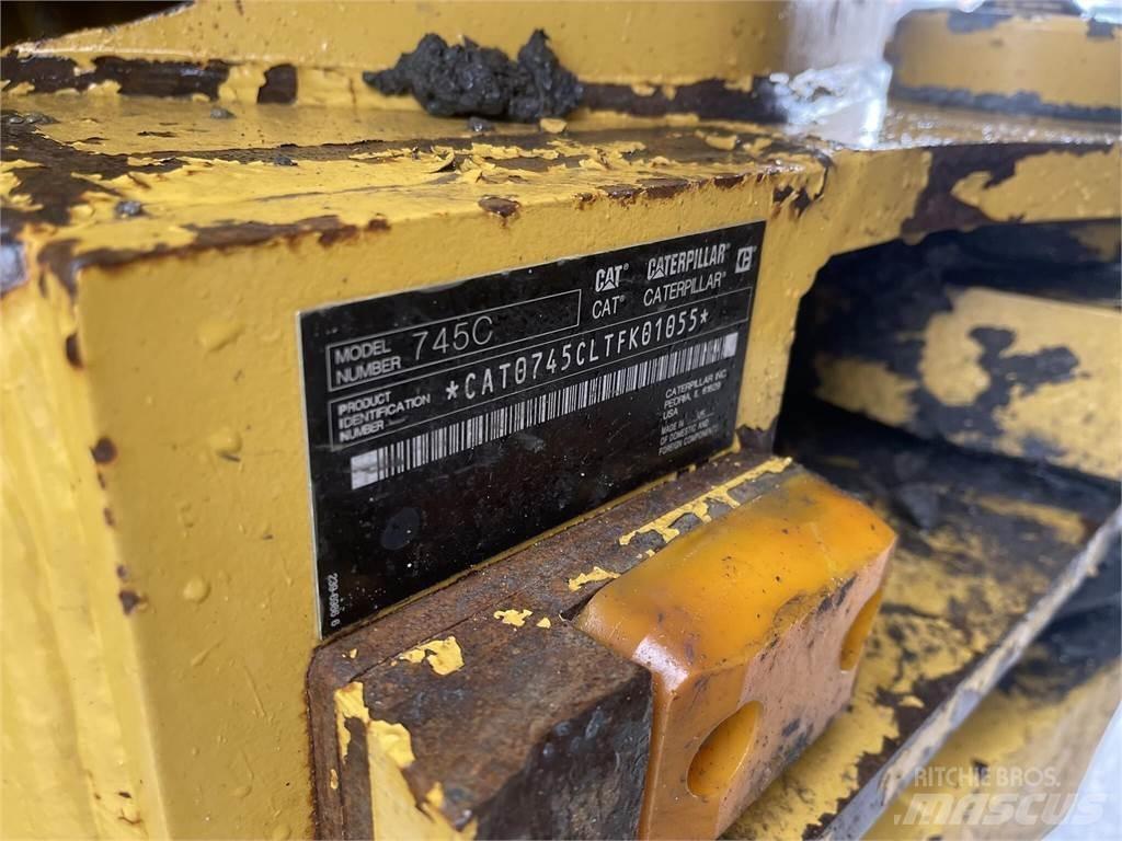 CAT 745C Zglobni demperji