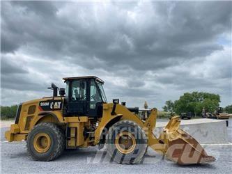 CAT 950M Kolesni nakladalci