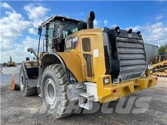 CAT 966M Kolesni nakladalci