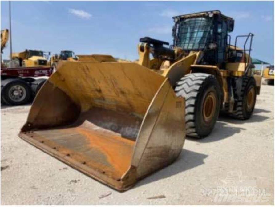 CAT 972M Kolesni nakladalci