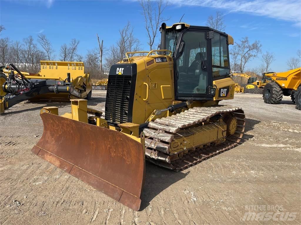 CAT D3K2 LGP Buldožerji goseničarji