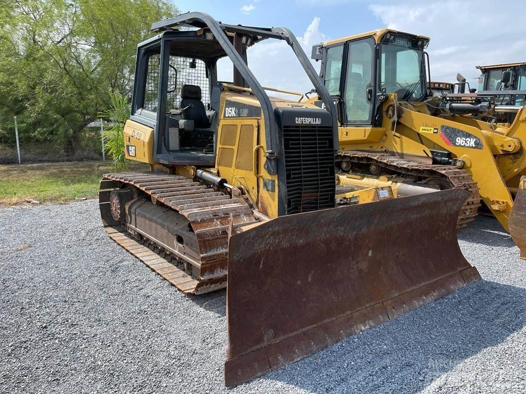 CAT D5K2 LGP Buldožerji goseničarji