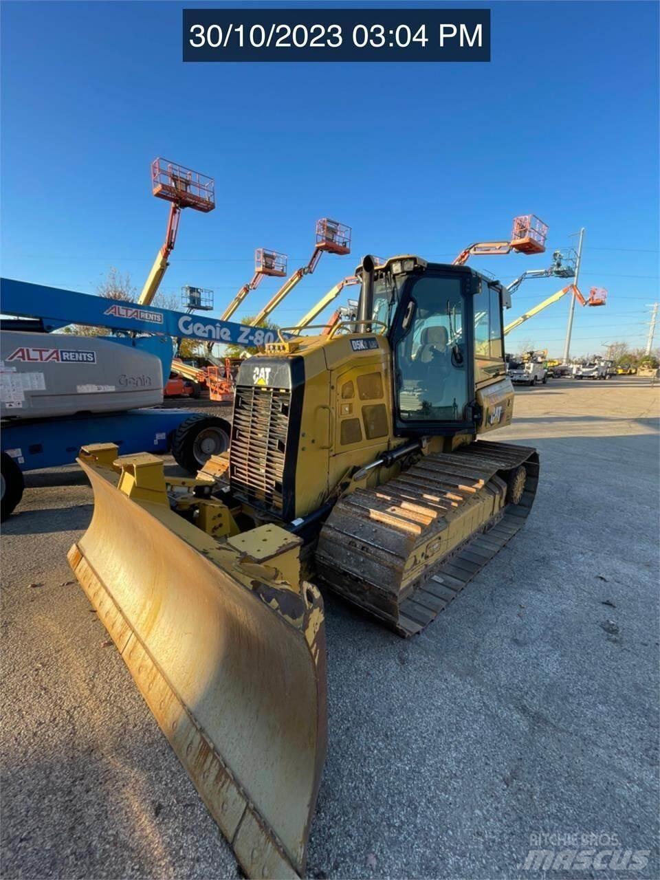 CAT D5K2 LGP Buldožerji goseničarji