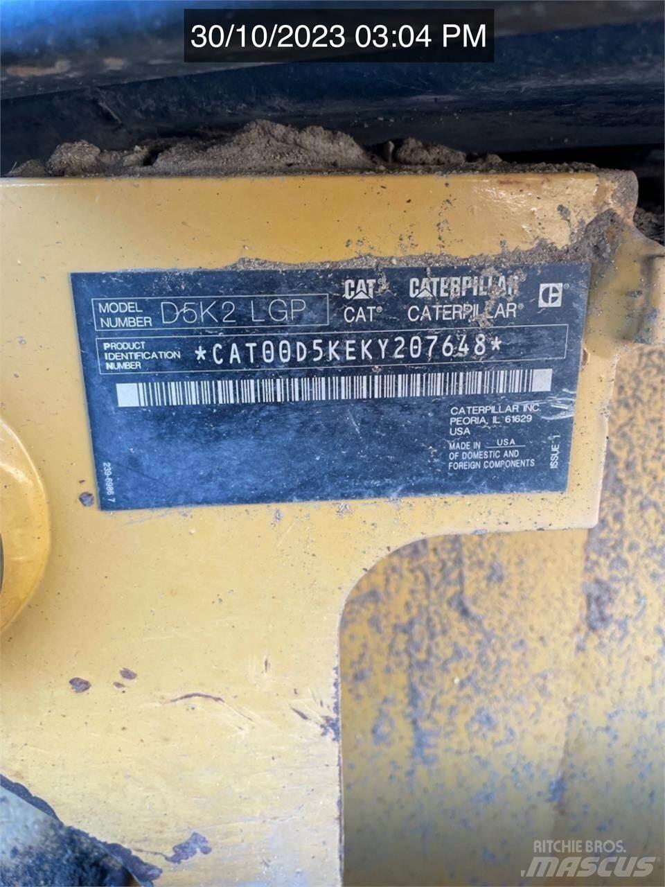 CAT D5K2 LGP Buldožerji goseničarji