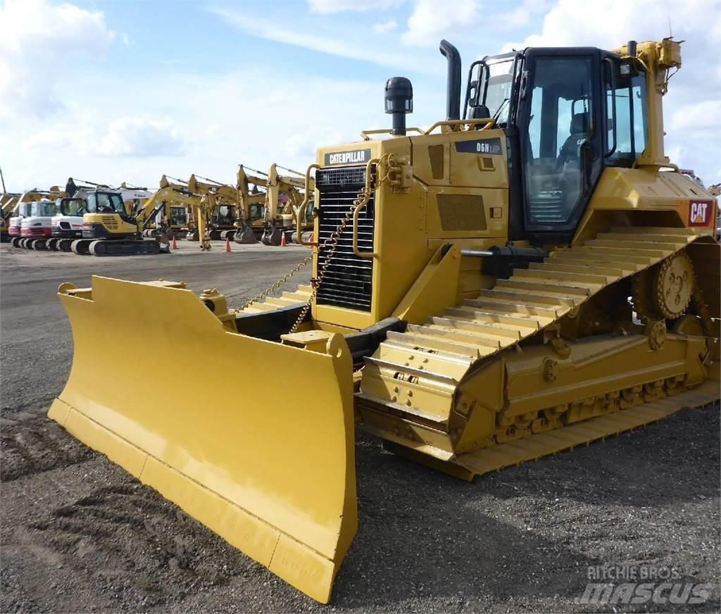 CAT D6N LGP Buldožerji goseničarji