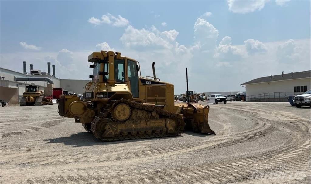 CAT D6N XL Buldožerji goseničarji