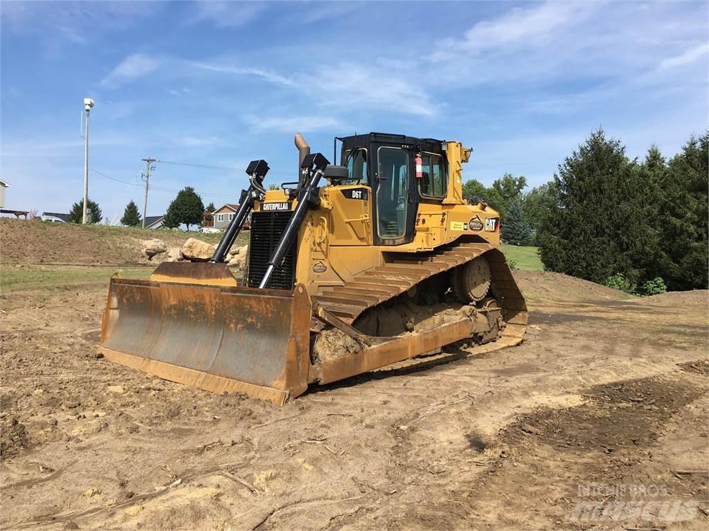 CAT D6T LGP Buldožerji goseničarji