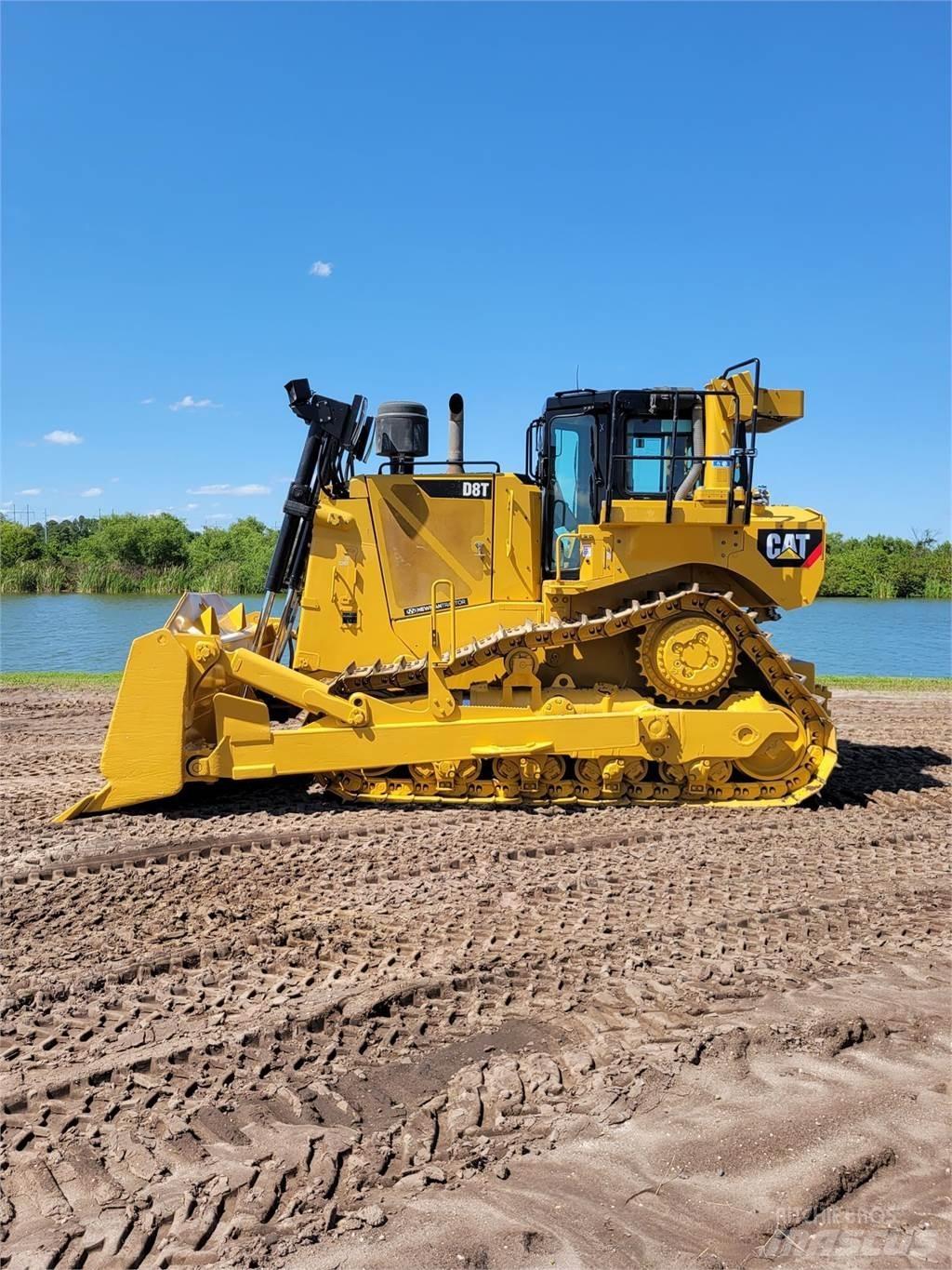 CAT D8T Buldožerji goseničarji