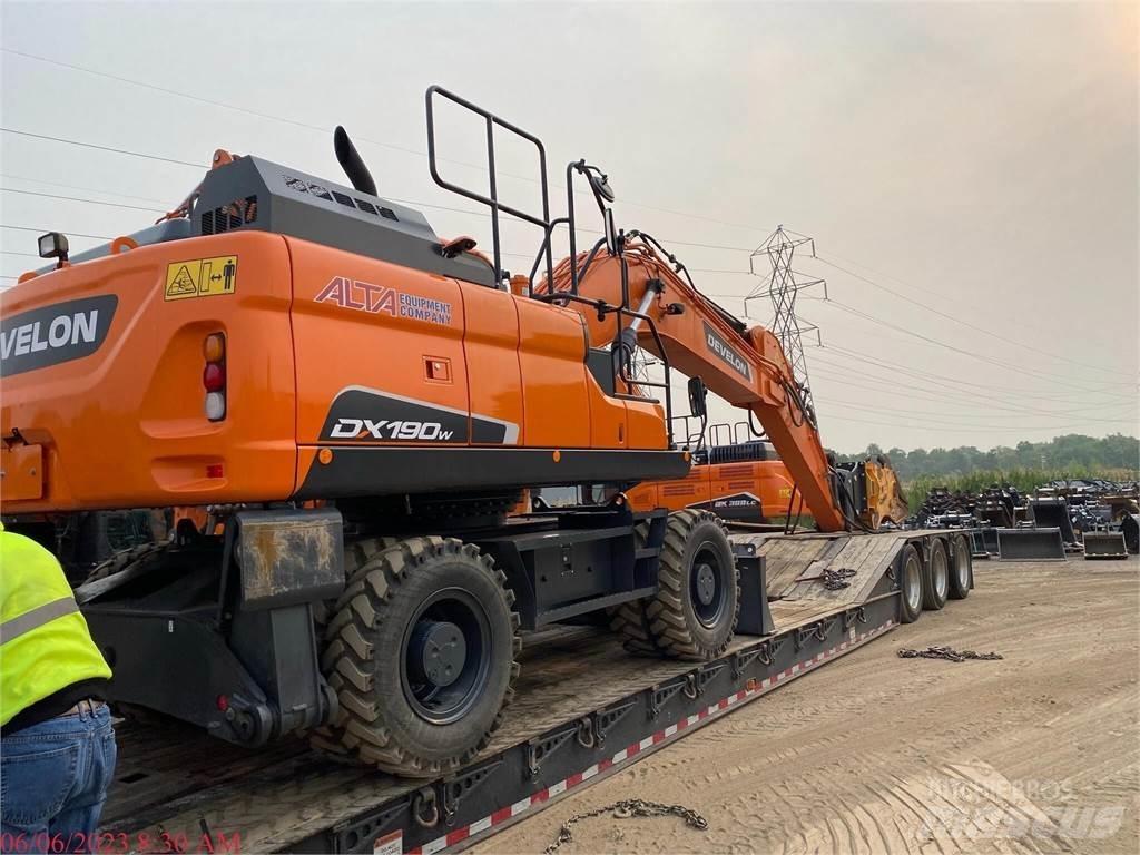 Develon DX190W-5 Bagri na kolesih