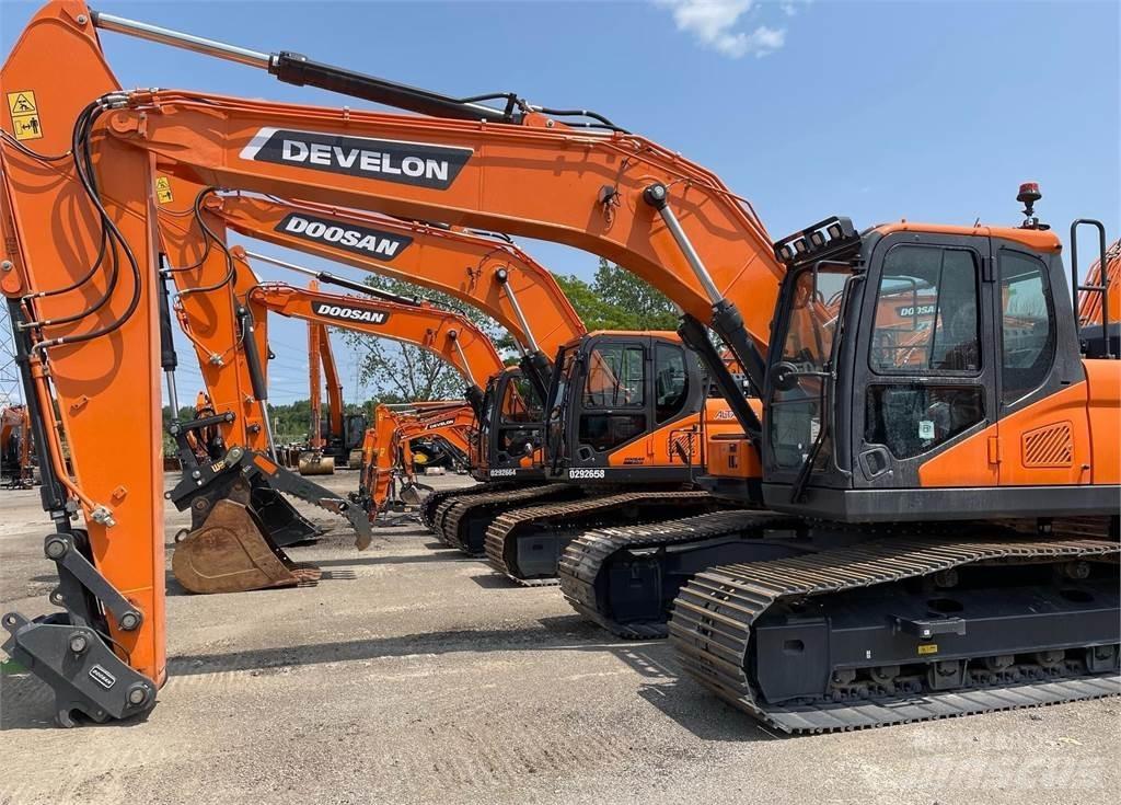 Develon DX225 LC-7 Bagri goseničarji