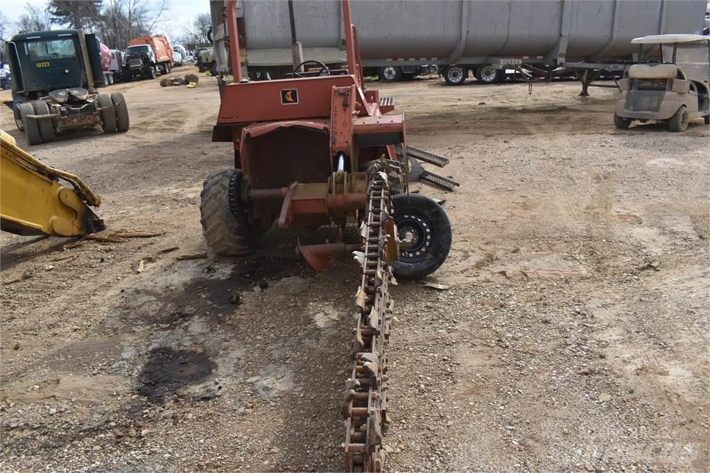 Ditch Witch 6510DD Freze za kopanje jarkov Trenčerji