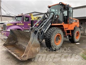 Doosan DL200TC-5 Kolesni nakladalci