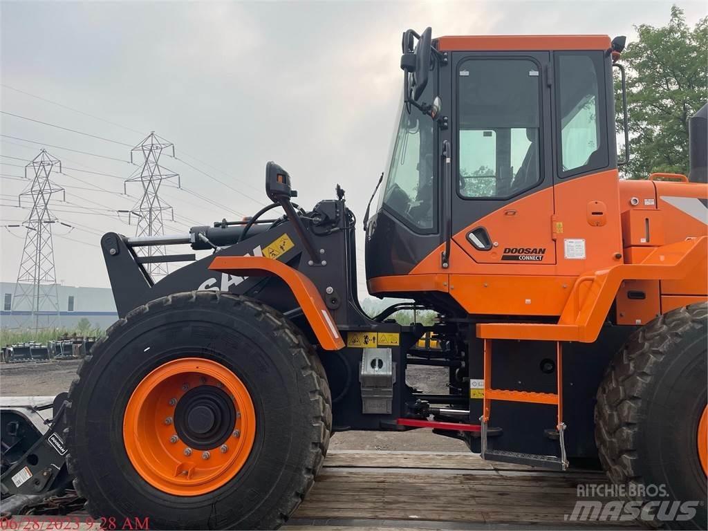 Doosan DL250-5 Kolesni nakladalci