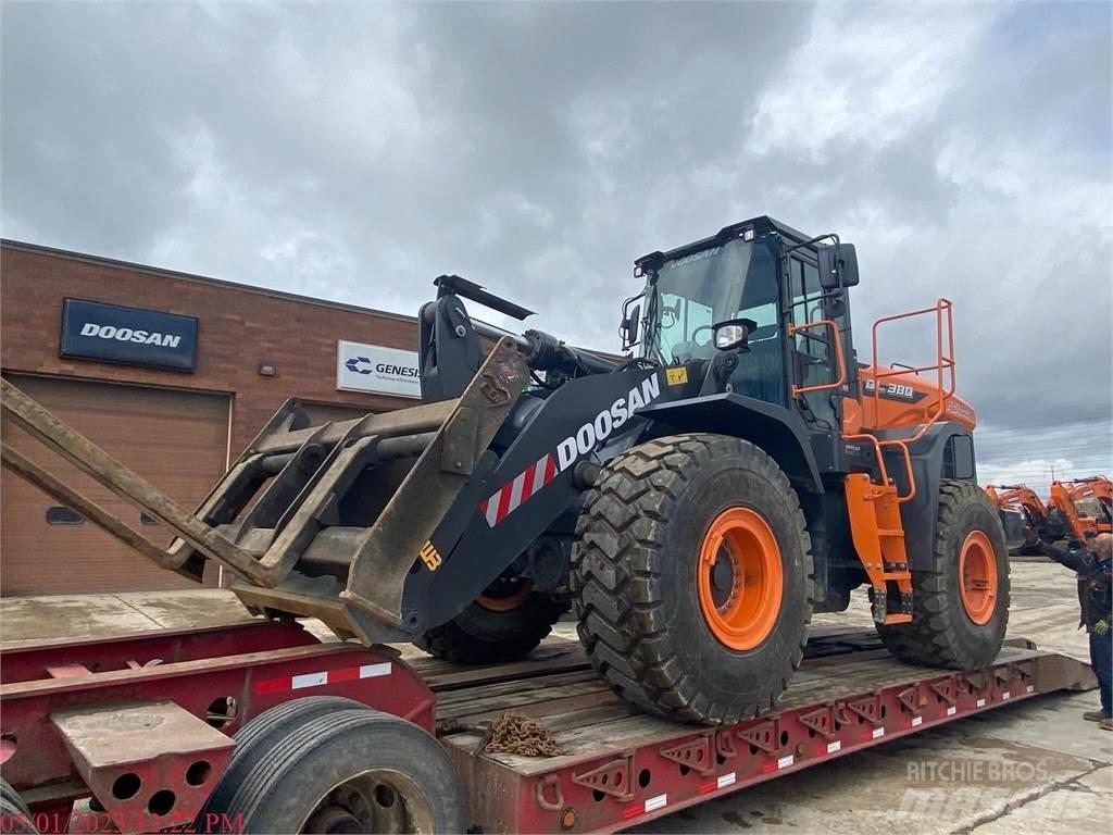 Doosan DL380-7 Kolesni nakladalci