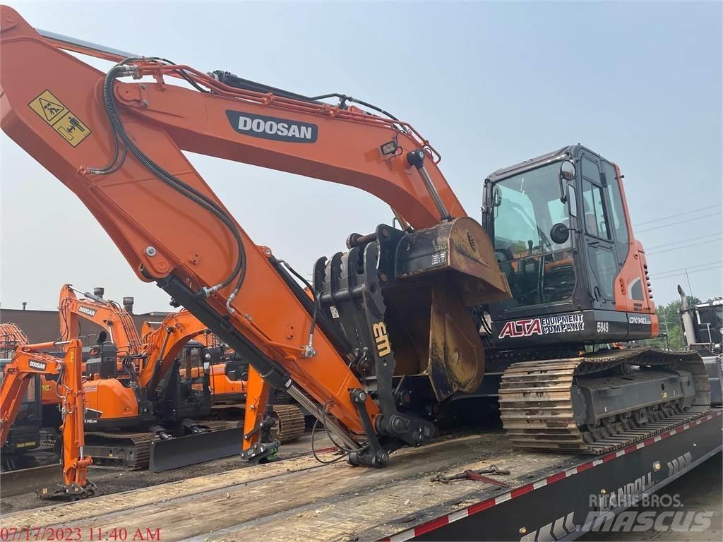 Doosan DX140 LC-5 Bagri goseničarji