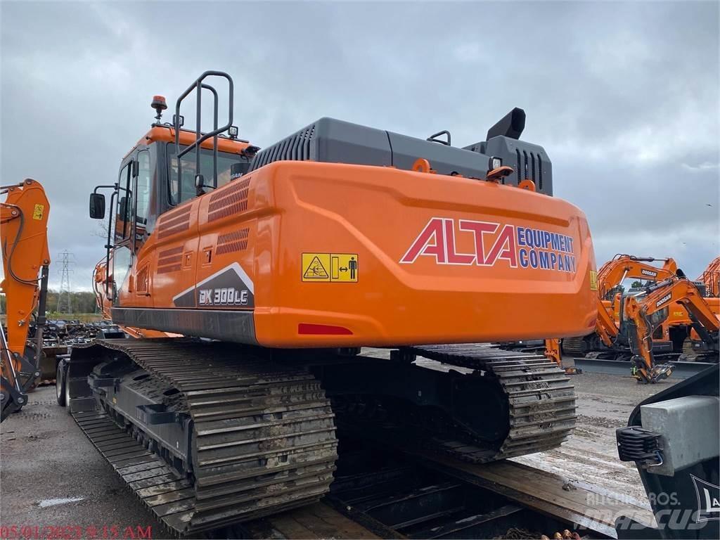 Doosan DX300 LC Bagri goseničarji