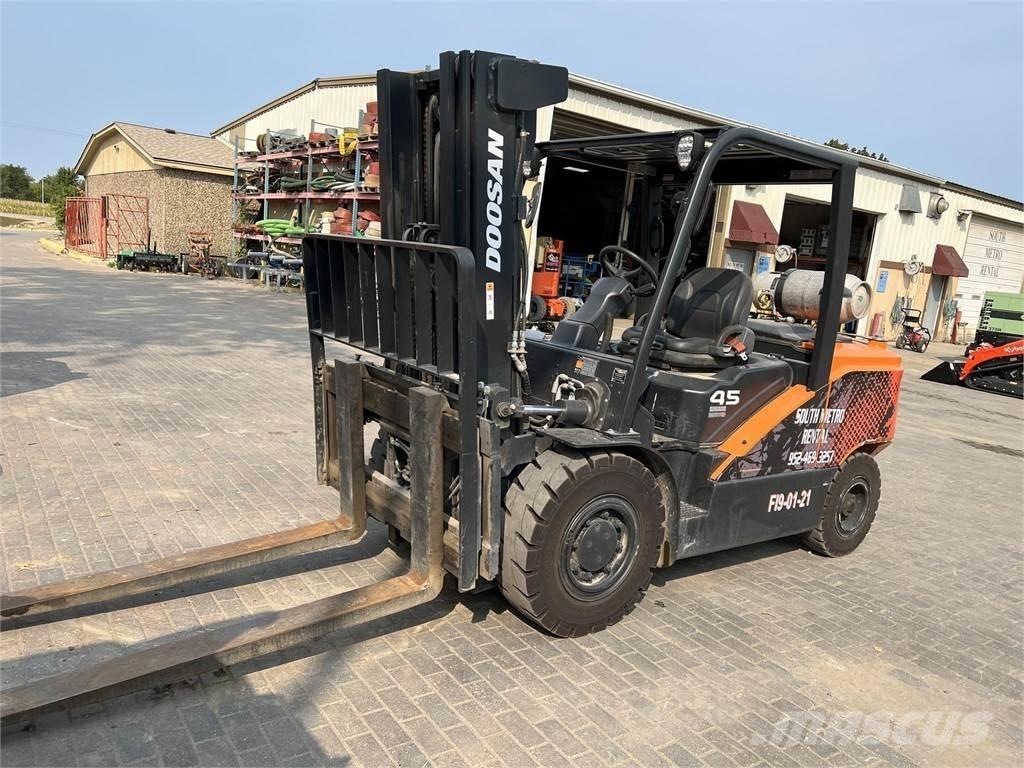 Doosan G45S-7 Viličarji - drugo