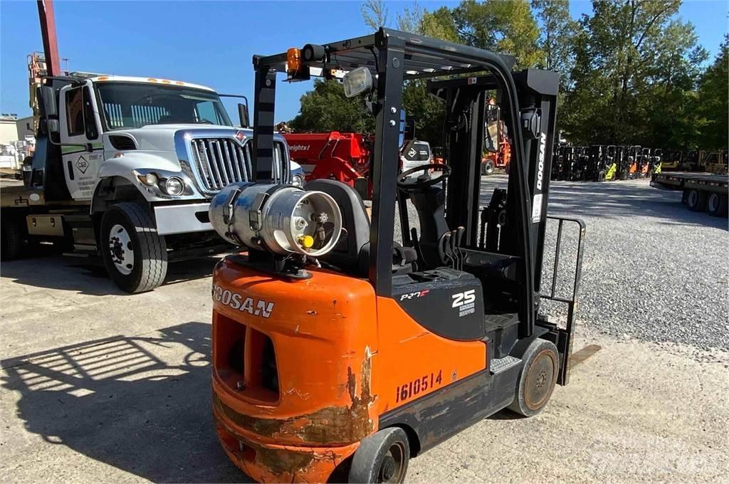 Doosan GC25P-5 Viličarji - drugo
