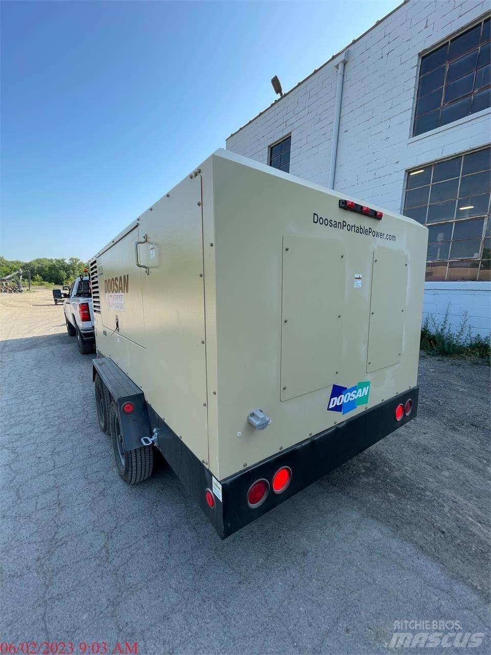 Doosan XP825 Kompresorji