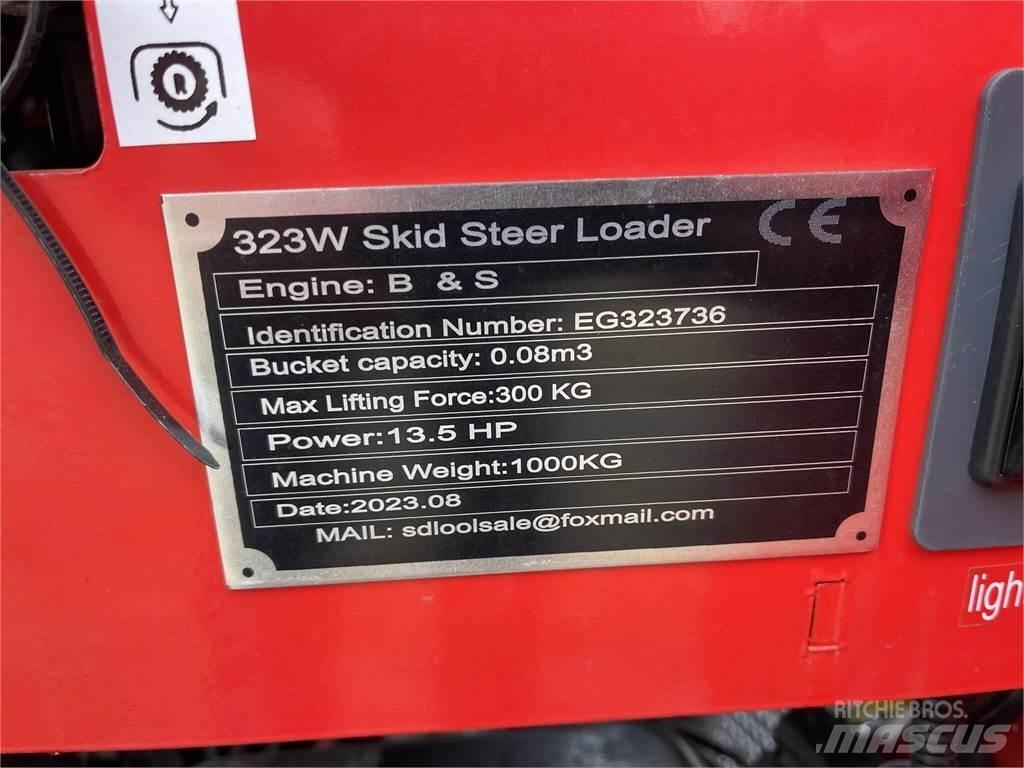 EGN 323W Skid steer mini nakladalci