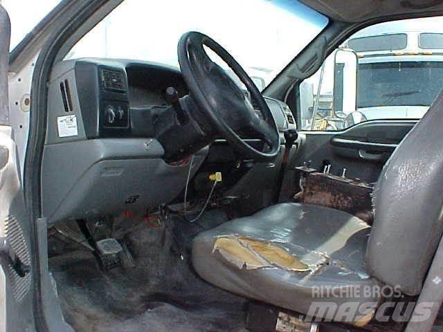 Ford F750 Kiper tovornjaki
