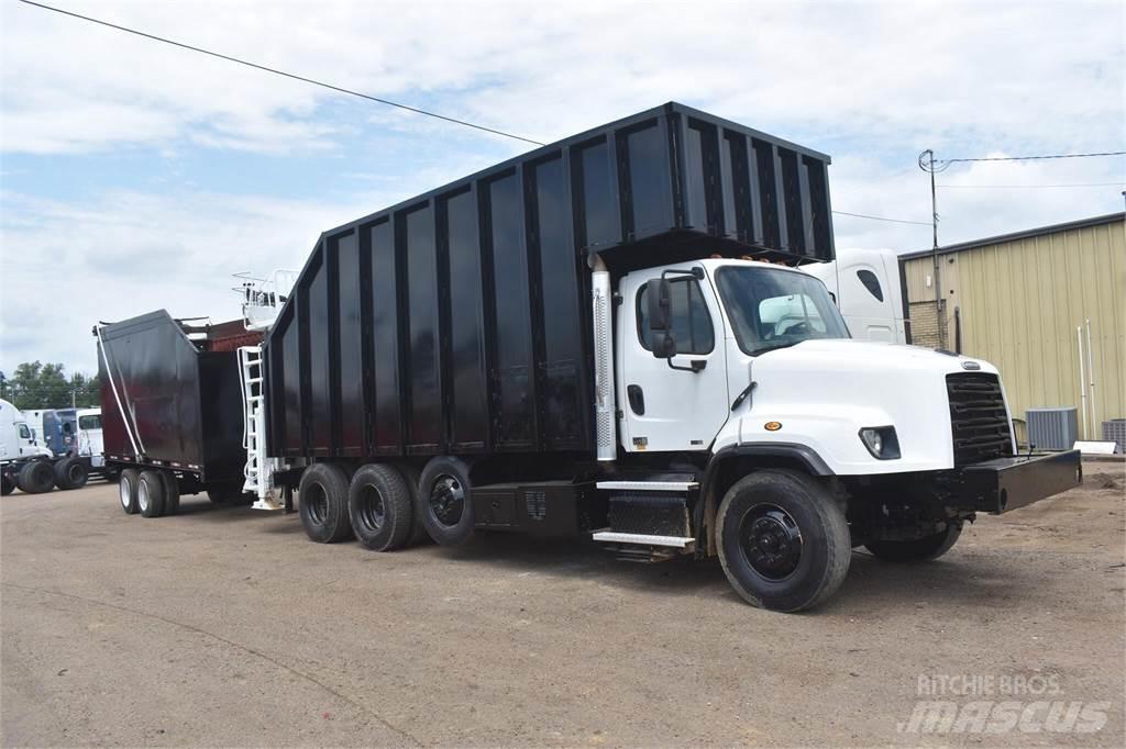 Freightliner 114SD Tovornjaki z žerjavom