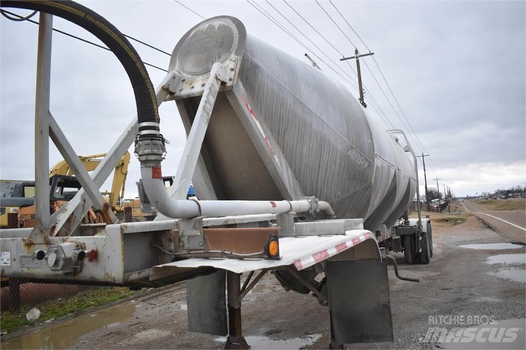 Fruehauf  Prikolice cisterne