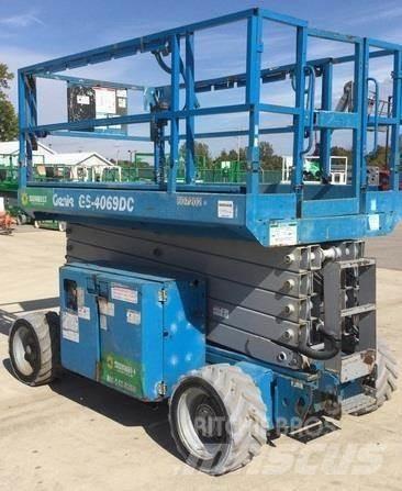 Genie GS4069DC Škarjaste dvižne ploščadi