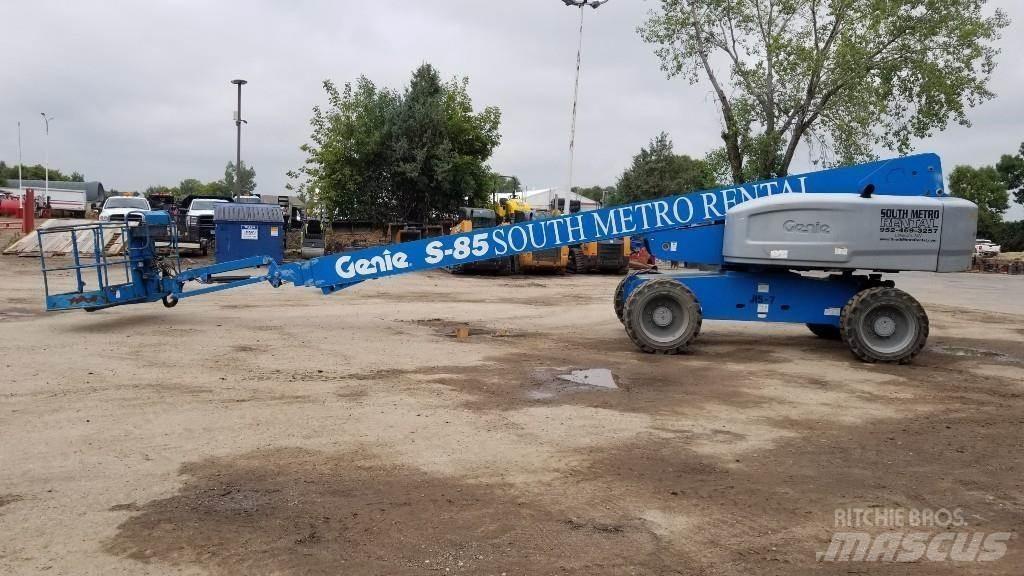 Genie S85 Teleskopske dvižne ploščadi