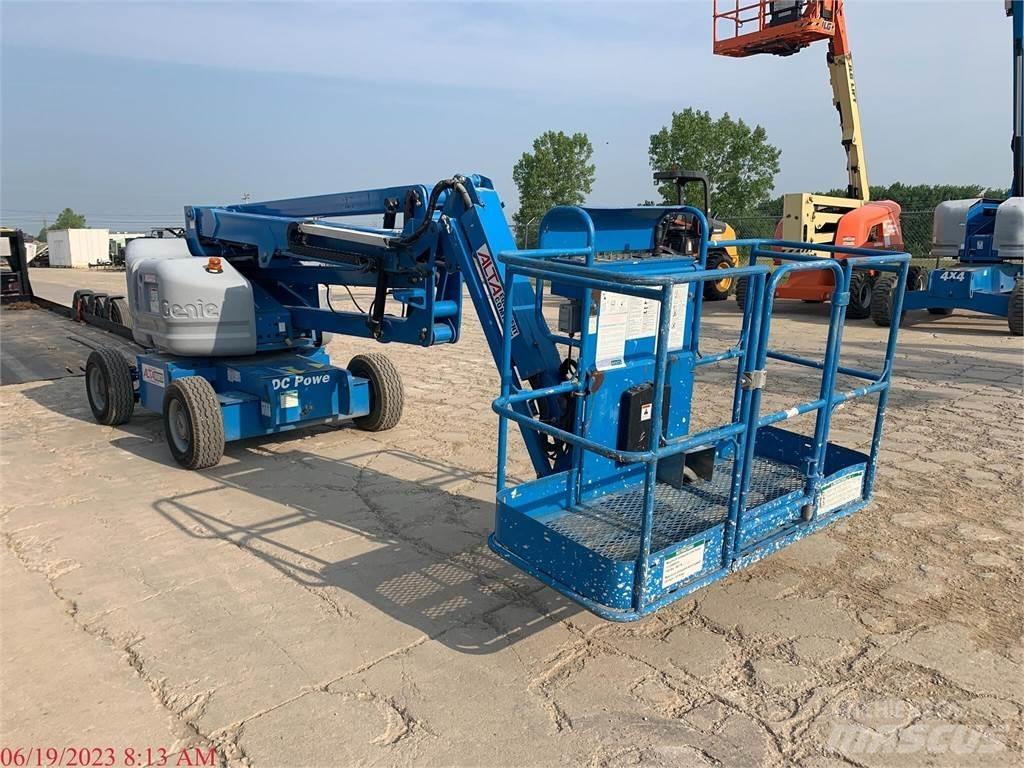 Genie Z45/25JDC Zglobne dvižne ploščadi
