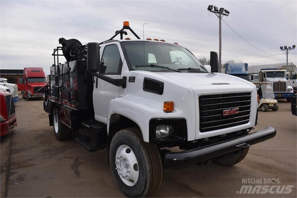 GMC TOPKICK C6500 Tovornjaki cisterne