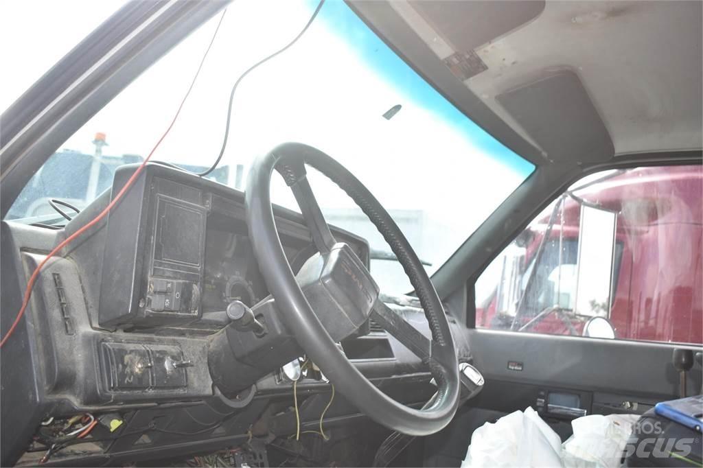 GMC TOPKICK C8500 Kiper tovornjaki