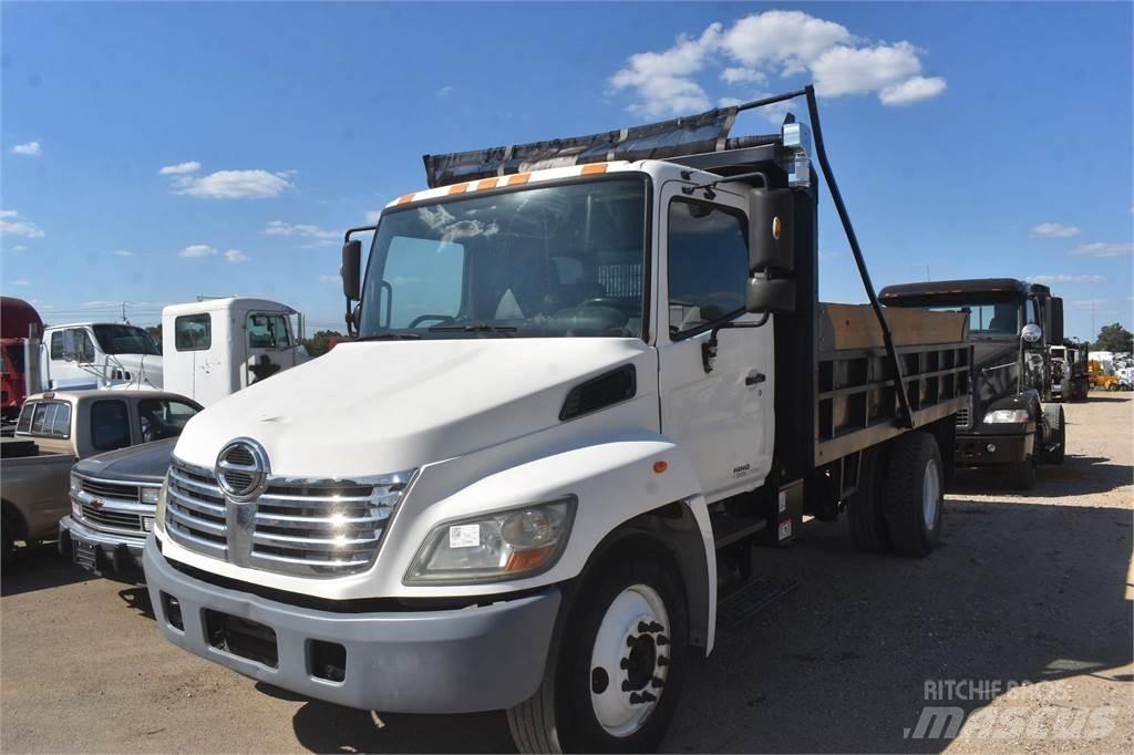 Hino 338 Kiper tovornjaki