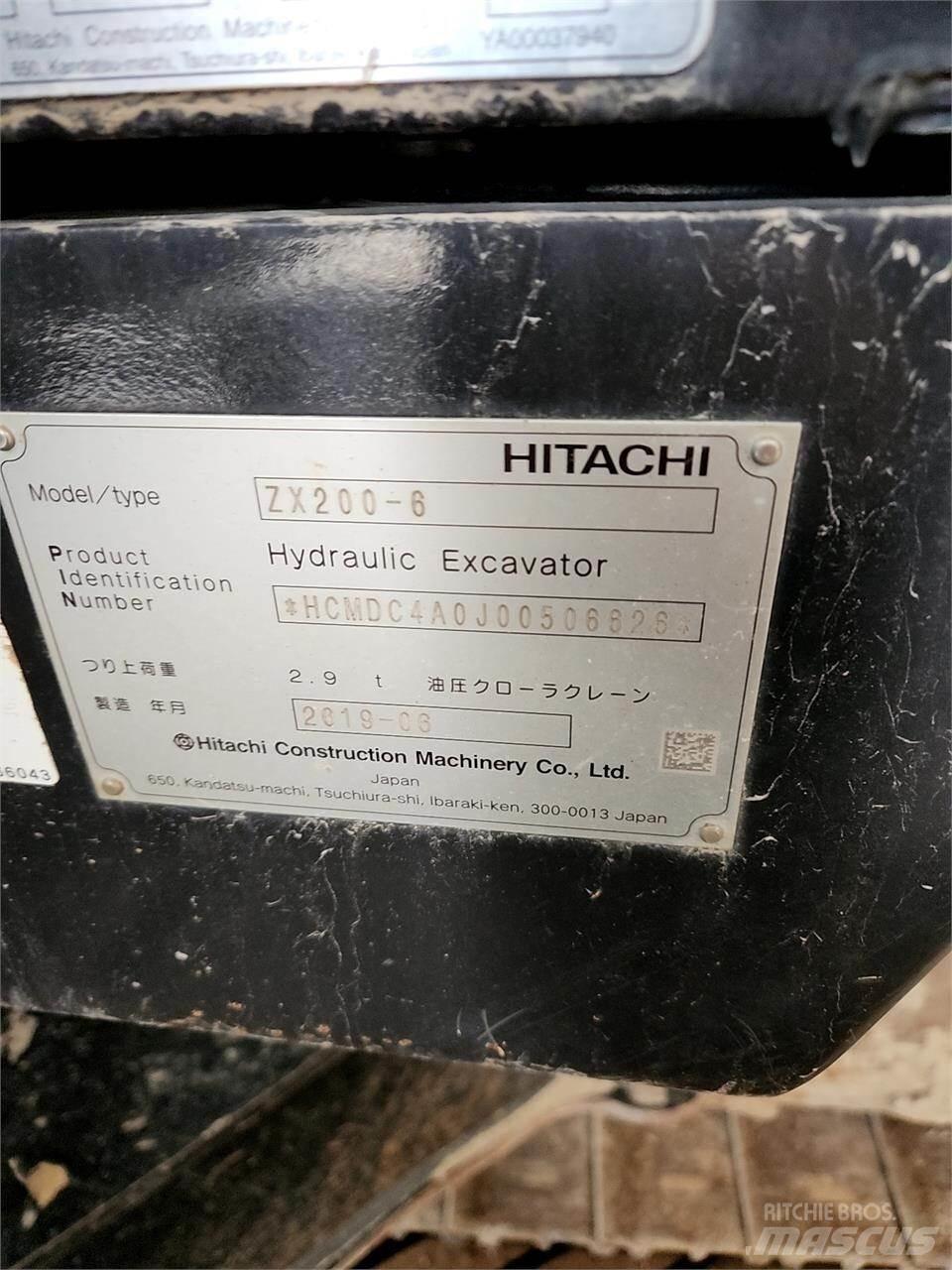 Hitachi ZX200-6 Bagri goseničarji