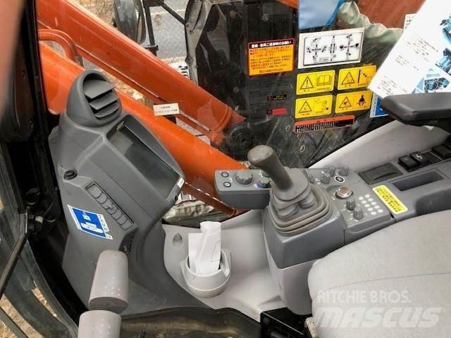 Hitachi ZX225USRK-6 Bagri goseničarji