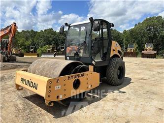 Hyundai HR70C Dvojni valjarji