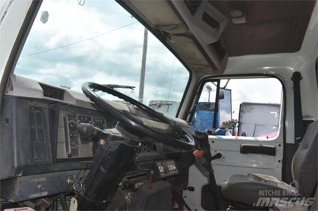 International 4700 Kiper tovornjaki