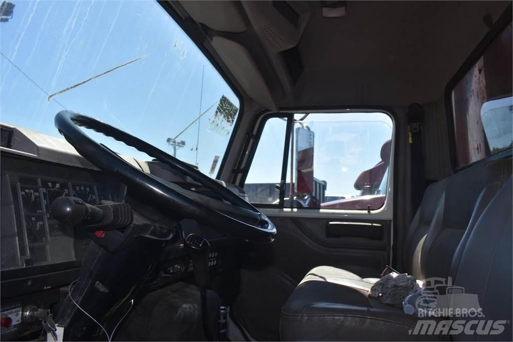 International 4700 Kiper tovornjaki