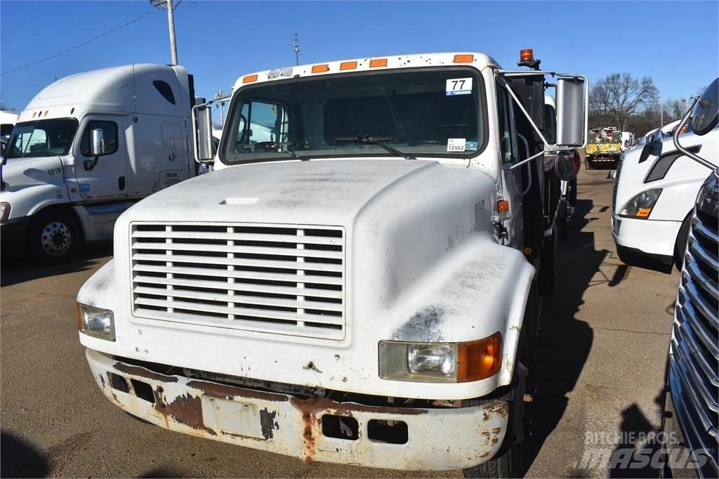 International 4700 Kiper tovornjaki