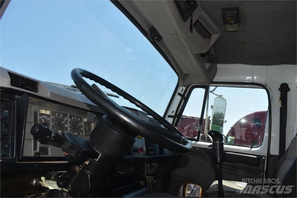 International 8200 Kiper tovornjaki