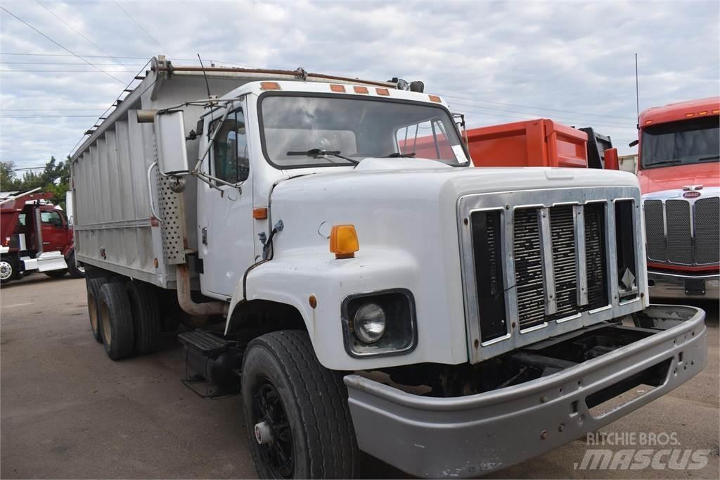 International S2600 Kiper tovornjaki